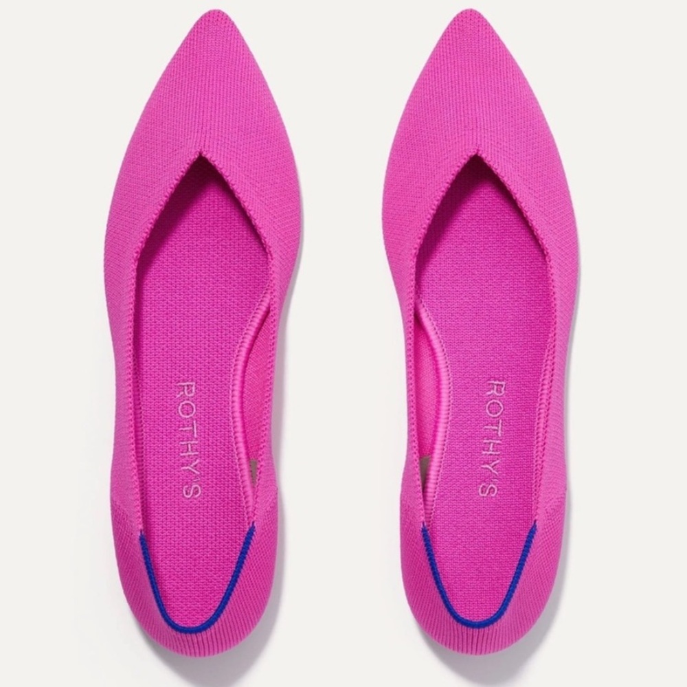 Rothys The Point Womens size 7 in Dragon
Fruit GUC